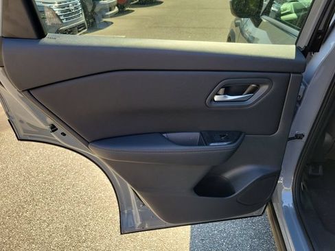 New 2026 Nissan Rogue SV w/ Cold Weather Package FWD image 26