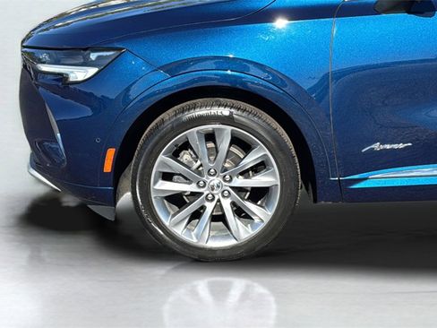 Used 2023 Buick Envision Avenir image 24