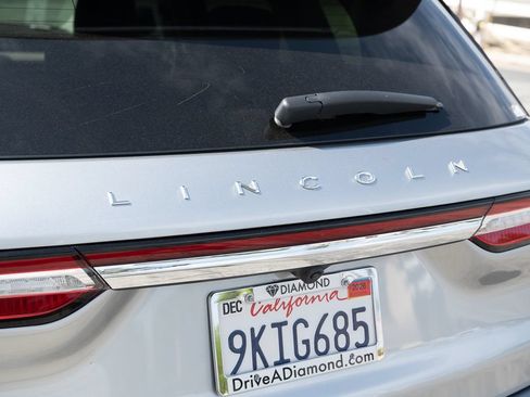 Used 2024 Lincoln Corsair Reserve w/ Equipment Group 201A FWD image 14