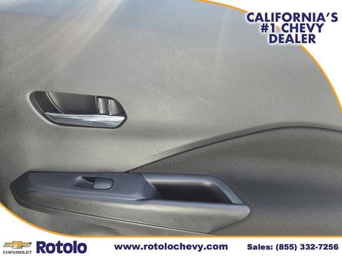 Used 2023 Nissan Kicks SV w/ Interior Electronics Package FWD image 12