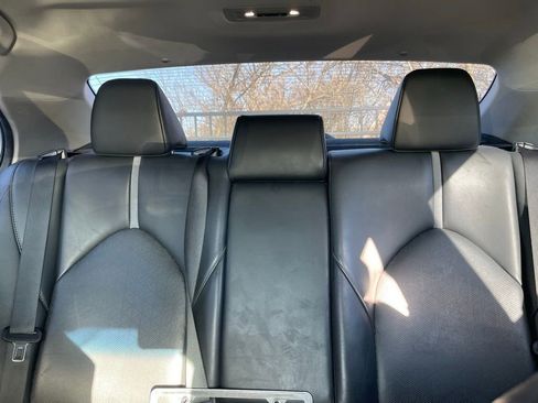 Used 2020 Toyota Camry XSE image 8