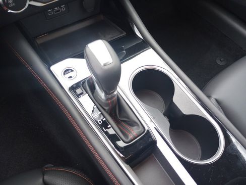 New 2025 Nissan Altima 2.5 SR image 19