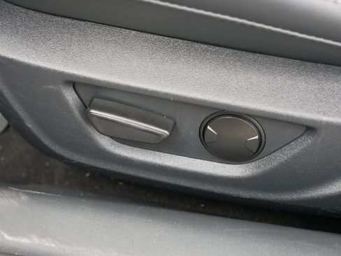 Used 2024 Ford Mustang Premium image 20