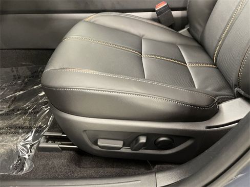 Certified 2025 MAZDA CX-50 2.5 Hybrid w/ Weather Package image 22