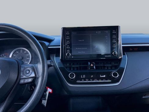 Used 2021 Toyota Corolla LE FWD image 7