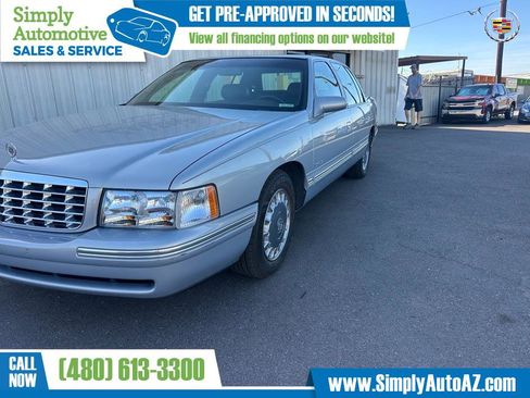 Used 1997 Cadillac De Ville Sedan image 3