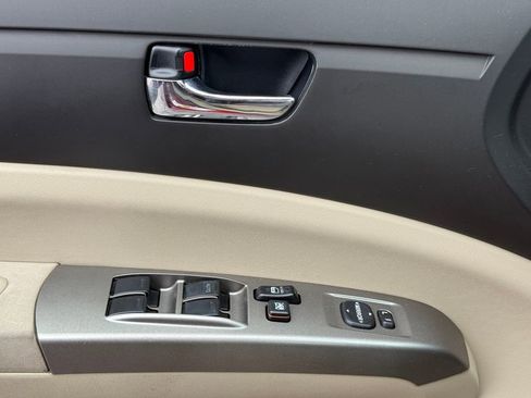 Used 2005 Toyota Prius image 22