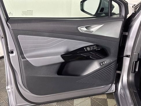 Certified 2023 Volkswagen ID.4 Pro S AWD/4WD image 10