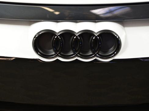 Used 2024 Audi e-tron GT Premium Plus w/ Executive Package image 17