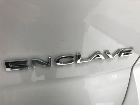 Used 2017 Buick Enclave Convenience FWD image 26