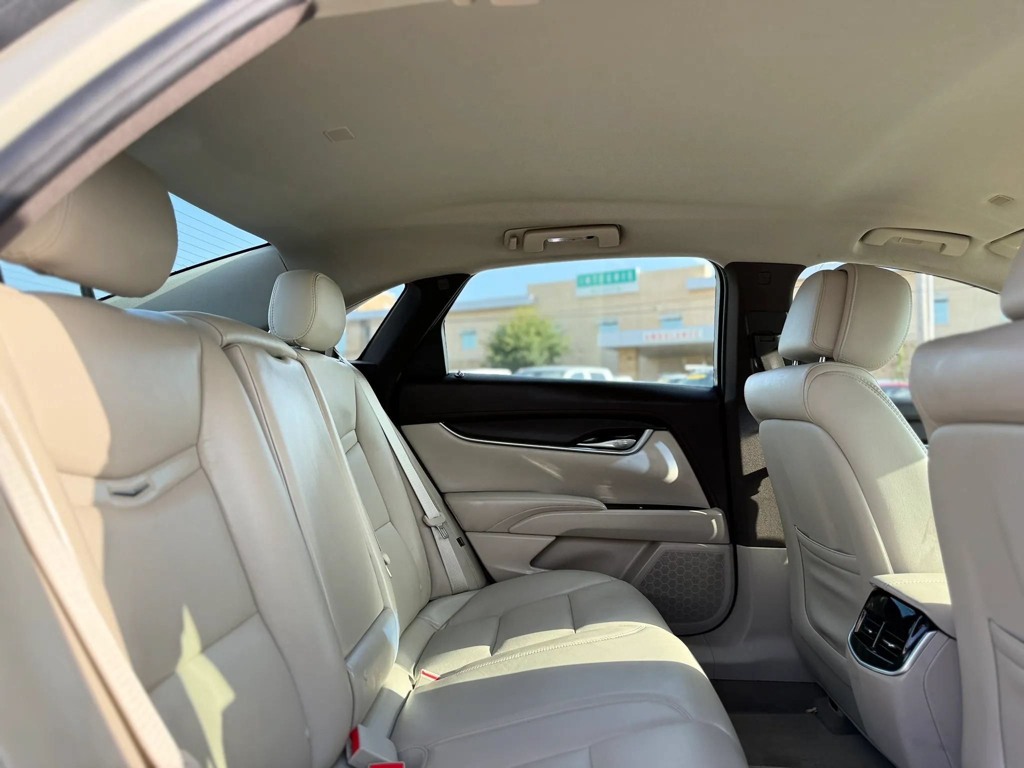 Used 2014 Cadillac XTS FWD image 21