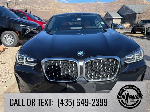 Used 2025 BMW X4 xDrive30i w/ Premium Package image 8