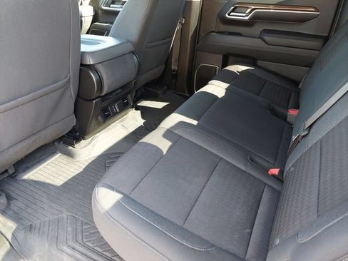 Used 2023 Chevrolet Silverado 1500 RST AWD/4WD image 16