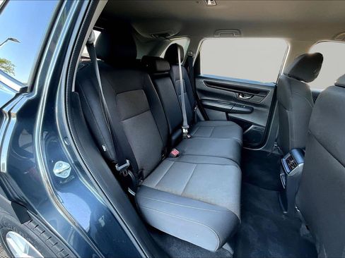 Used 2025 Honda CR-V LX image 23