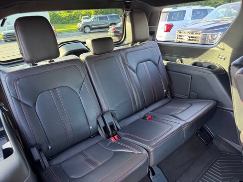 Used 2024 Ford Expedition Limited RWD image 29