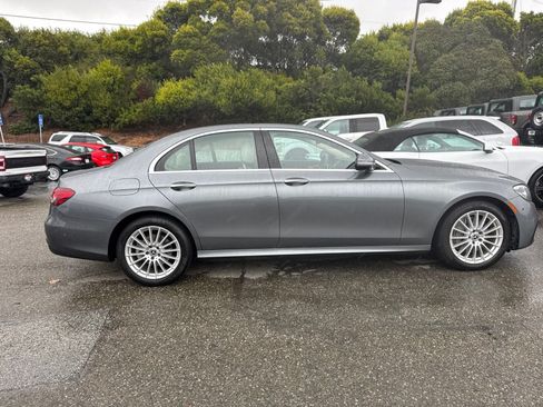 Used 2021 Mercedes-Benz E 350 Sedan image 8