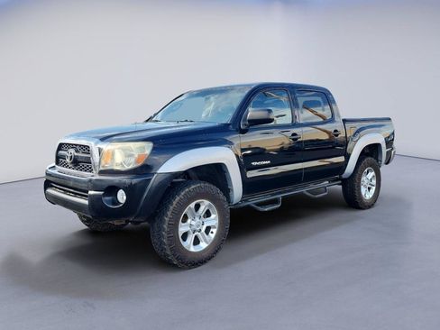 Used 2011 Toyota Tacoma 4x4 Double Cab w/ SR5 Pkg #2 image 1
