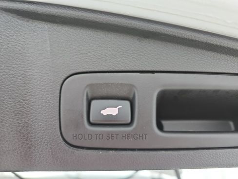 Used 2021 Honda CR-V EX-L image 13