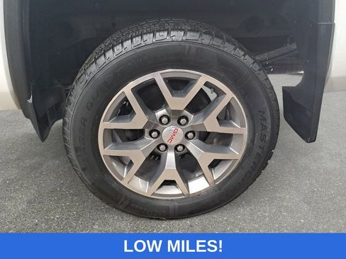 Used 2018 GMC Sierra 1500 SLT image 35