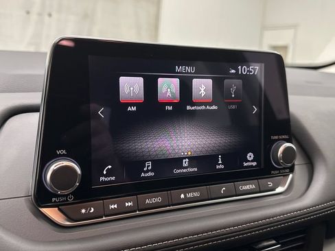New 2026 Nissan Rogue SV AWD/4WD image 18