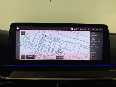 Used 2021 BMW 540i xDrive w/ Premium Package image 20