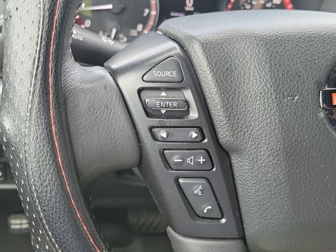 Used 2021 Nissan Titan PRO-4X w/ Pro-4x Convenience Package AWD/4WD image 27