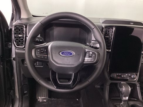Used 2026 Ford Ranger XLT AWD/4WD image 16