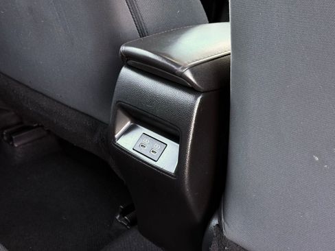 Used 2023 Toyota Corolla SE w/ SE Premium Package FWD image 25