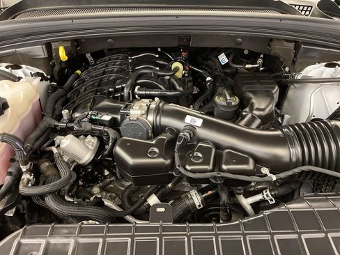 Certified 2023 Jeep Grand Cherokee Limited image 32