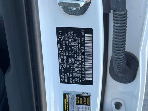 Used 2025 Hyundai Kona SEL image 28