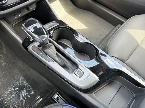 New 2026 Buick Envista Sport Touring image 8