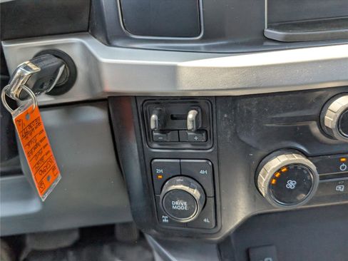 Used 2024 Ford F250 XLT w/ FX4 Off-Road Package AWD/4WD image 26