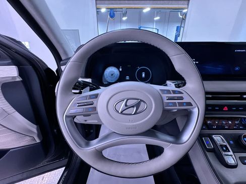 Used 2024 Hyundai Palisade Calligraphy AWD/4WD image 15