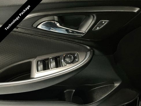 Used 2019 Chevrolet Malibu LT image 13