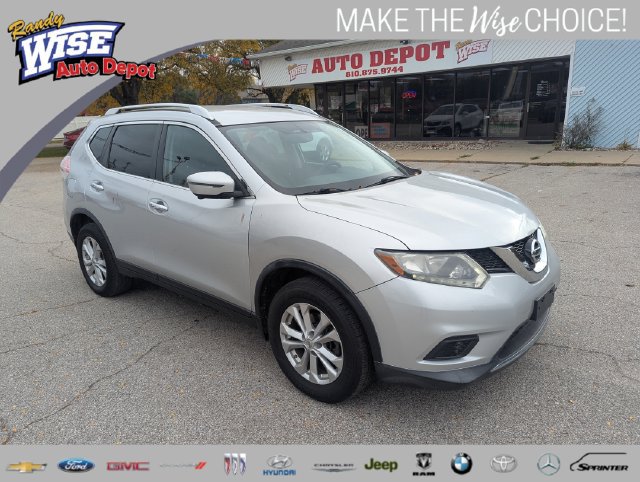 Used 2016 Nissan Rogue SV w/ SV Premium Package AWD/4WD image 1