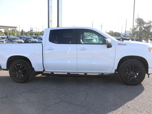 Used 2024 Chevrolet Silverado 1500 RST w/ Convenience Package II AWD/4WD image 8