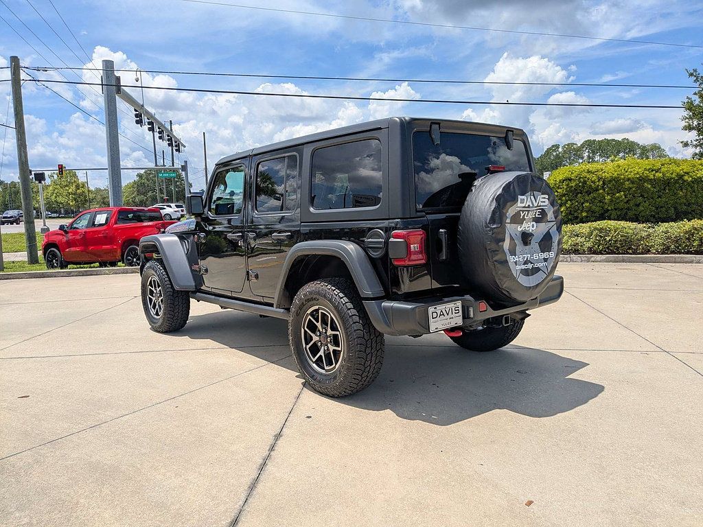 Certified 2024 Jeep Wrangler Unlimited Rubicon AWD/4WD image 5