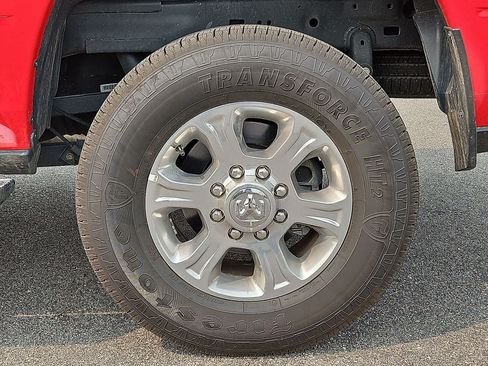 Used 2026 RAM 2500 Big Horn AWD/4WD image 38