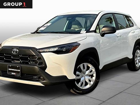 Used 2026 Toyota Corolla Cross L image 1