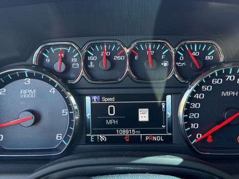 Used 2019 GMC Yukon SLT w/ Premium Edition image 19