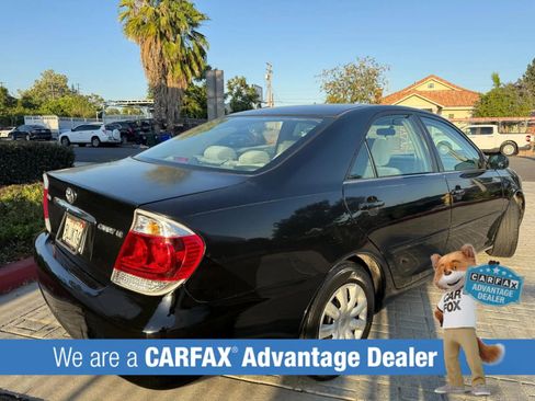 Used 2005 Toyota Camry LE FWD image 4