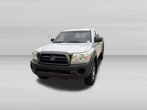 Used 2007 Toyota Tacoma 4x4 Access Cab V6 w/ Convenience Pkg image 11