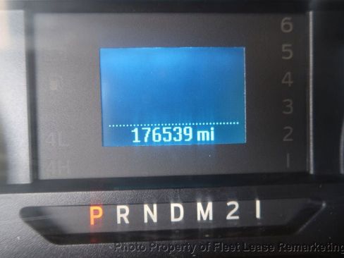 Used 2017 Ford F250 XL w/ Power Equipment Group AWD/4WD image 27