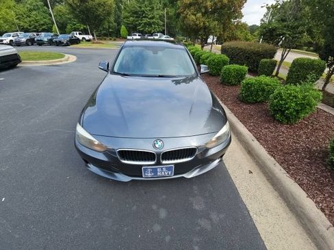 Used 2015 BMW 328i xDrive Sedan AWD/4WD image 6