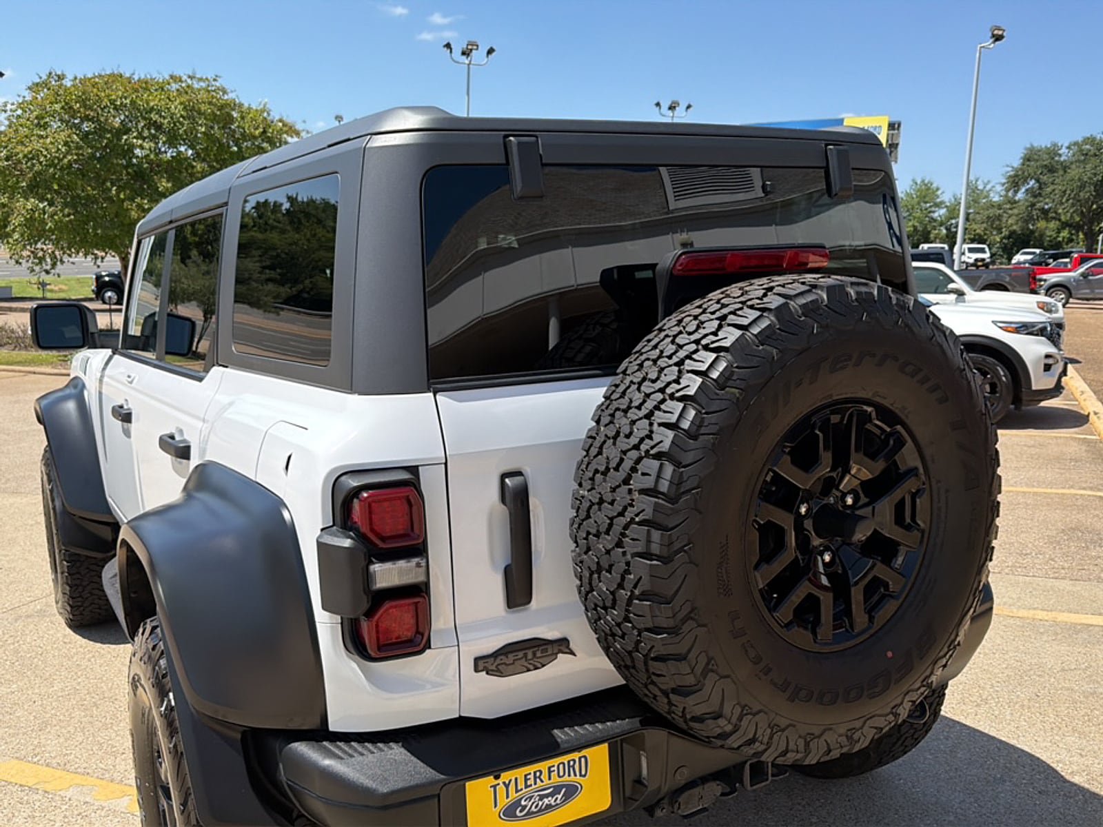 Used 2023 Ford Bronco Raptor AWD/4WD image 10