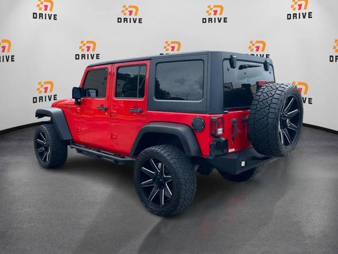 Used 2017 Jeep Wrangler Unlimited Sport w/ Quick Order Package 24S AWD/4WD image 3