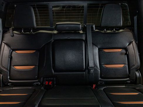 Used 2021 GMC Sierra 2500 AT4 w/ AT4 Premium Plus Package image 26