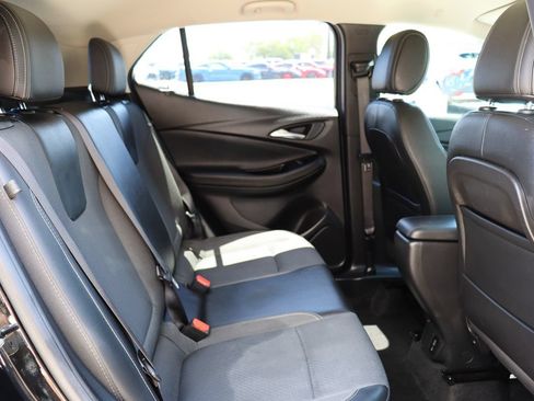 Used 2022 Buick Encore GX Preferred FWD image 27