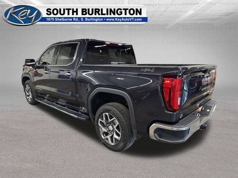 Used 2023 GMC Sierra 1500 SLT w/ SLT Premium Package AWD/4WD image 5