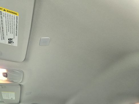 New 2027 Chevrolet Bolt LT w/ Comfort Package FWD image 27